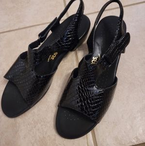 Women's Sandals